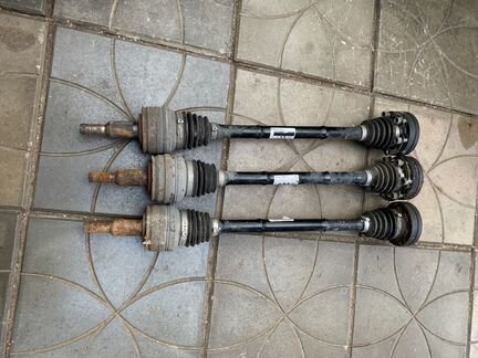 Привод задний левый VW T5, T5 GP, T6