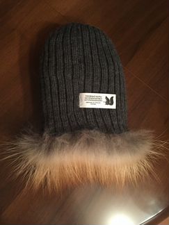 Новая женская шапка из лисьего меха