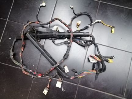 Проводка напольная 91501-3E360 Киа Соренто 02-09