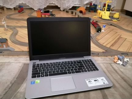 Asus X555l i3 GT 840 в идеальном состоянии