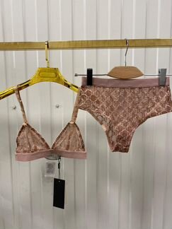 Нижнее белье в люксовом исполнении Gucci