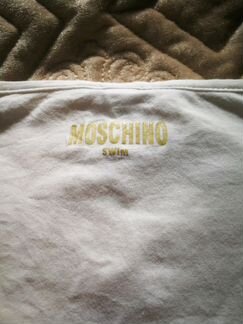Продам футболку Moschino