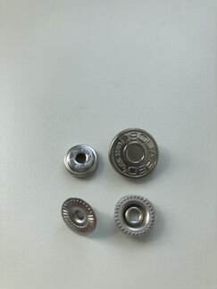 Пуговицы Dsquared