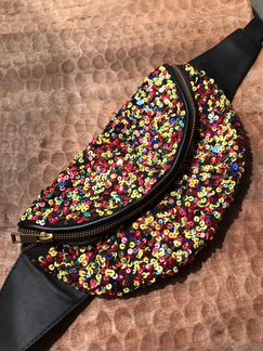 Разноцветная поясная сумка с пайетками ASOS