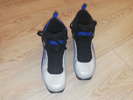 Лыжные ботинки fischer 42