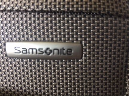 Бьюти-кейс Samsonite в идеале - обмен на синий