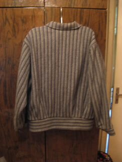 Куртка деми верх шерсть, подкл. виск. пугов. хор