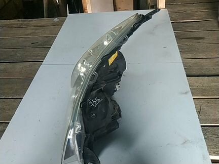 Фара ксенон Subaru Outback