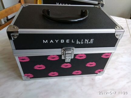 Кейс бьюти-бокс Maybelline beauty-box