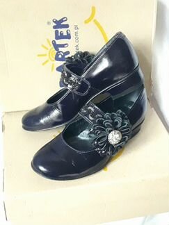 Туфли Бартек новые д/д р.30 19,5 см