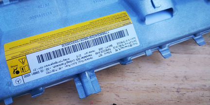 GLA X156 подушка безопасности для коленей