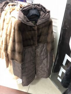 Пуховик с отделкой из норки