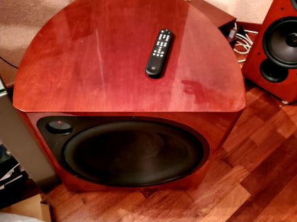 Kef сабвуфер топовый 18