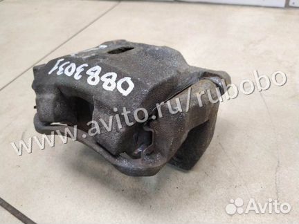 Суппорт передний правый 4773052020B Faw V5