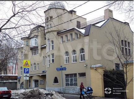 Здание, 1056.6 м²