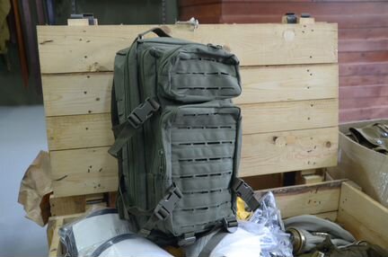 Трехдневный штурмовой рюкзак в оливе Объем: 25 ли