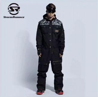 Сноубордический комбинезон