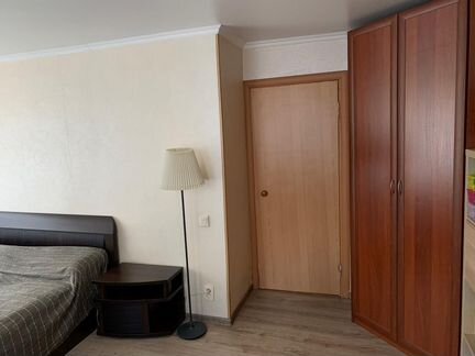 2-к квартира, 42 м², 1/5 эт.