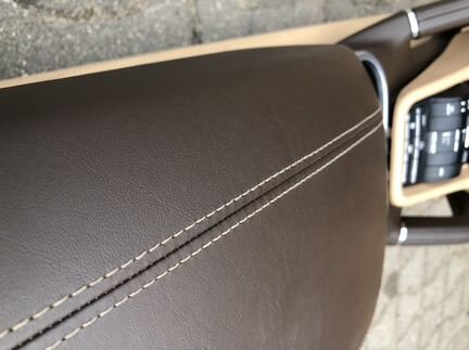 Porsche Cayenne подлокотник консоль