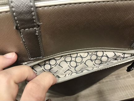 Сумка большая помещается А4