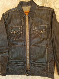 Джинсовая куртка