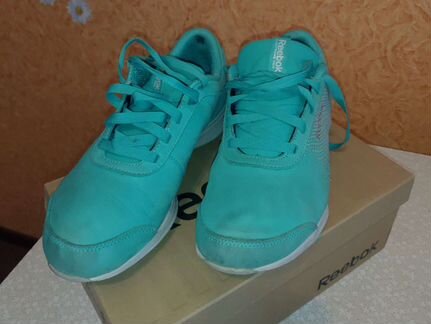 Кроссовки Reebok easytone