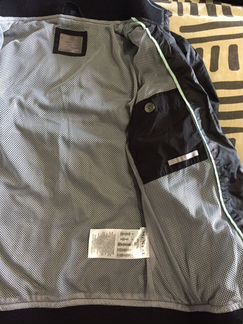 Пакетом:ветровка, демисезонная куртка