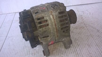 Генератор 037 903 025 М б/у на VW Гольф-4 / Бора