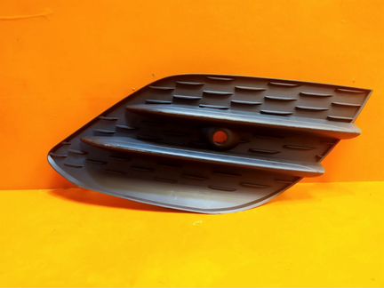 Решетка бампера правая Mercedes Cla-Class C118