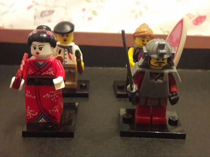 Минифигурки Lego