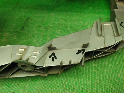 Панель передняя (телевизор ) Ford C-Max 2