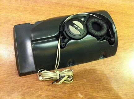 Фирменные новые высококлассные наушники AKG K404