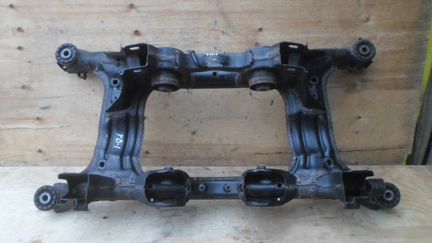 Подрамник Suzuki Escudo Гранд Витара 3 Vitara задн