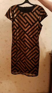 Платье с пайетками