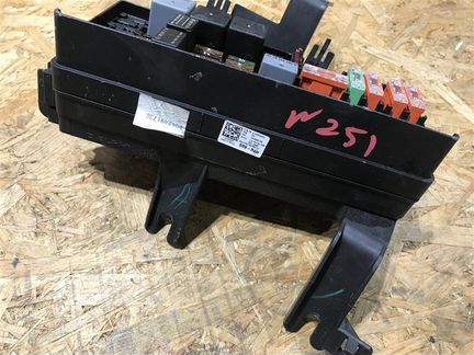 Блок предохранителей Mercedes-Benz R-Class W251