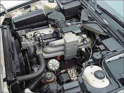 Двигатель бмв е32. BMW m30b30. Мотор м30 БМВ. Мотор m30b30 BMW e32. М30 мотор БМВ е34.