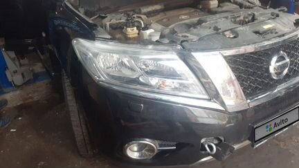 Nissan Pathfinder 3.5 CVT, 2014, битый, 125 000 км