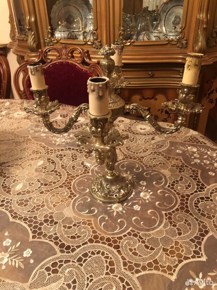 Антикварный подсвечник