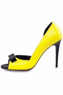 Туфли кожаные желтые.Размеры 36-40