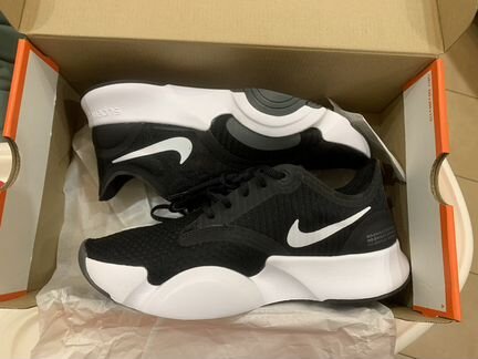 Кроссовки Nike Superrep новые