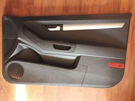 Обшивка двери передняя правая kia pro ceed ed fl