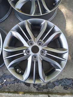 Диски бу оригинал R17 на Hyundai