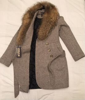 Пальто зимнее с мехом 40-42 разм