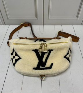 Новая сумка на пояс Louis Vuitton Bumbag teddy