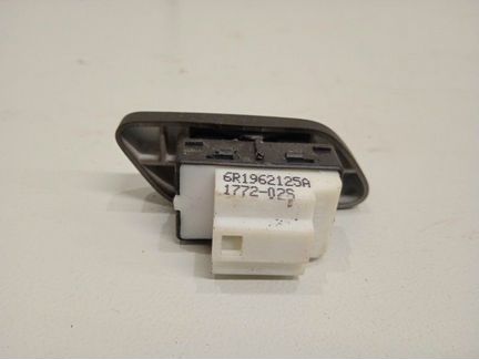 Кнопка центрального замка Volkswagen Polo 612 cfna