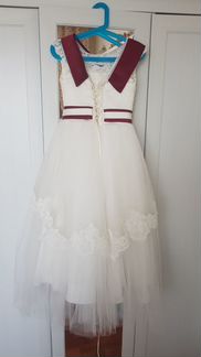 Продам платье для девочки для торжественного случа