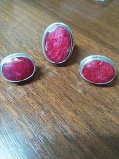 Комплект с натуральным Индийским рубином
