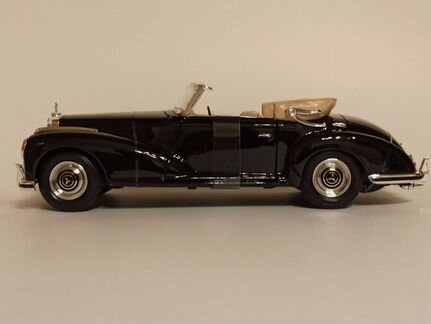 Mercedes 300S Cabriolet 1955 Maisto 1:18