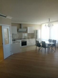 4-к квартира, 121 м², 26/33 эт.