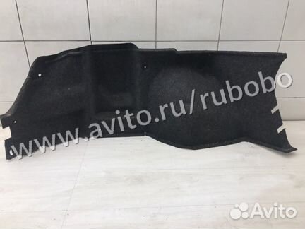 Обшивка багажника правая Mitsubishi Lancer 9 4G18